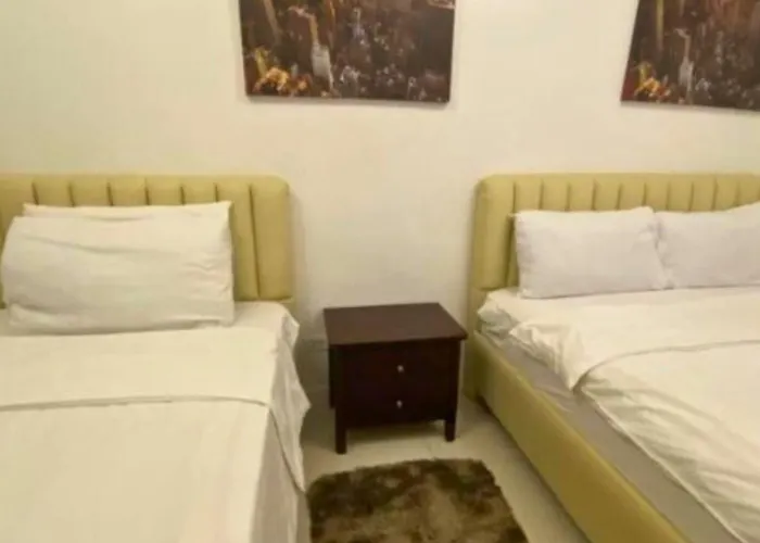 Hotel Robinsons Place Manila: Affordable Balcony Staycation With Bay Views Manila
