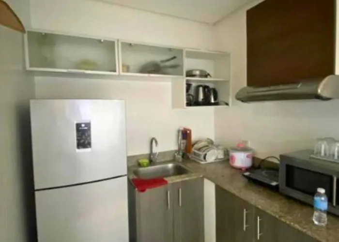 Robinsons Place Manila: Affordable Balcony Staycation With Bay Views Hotel Manila